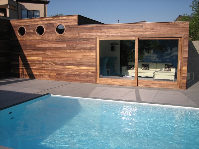 moderní bazén